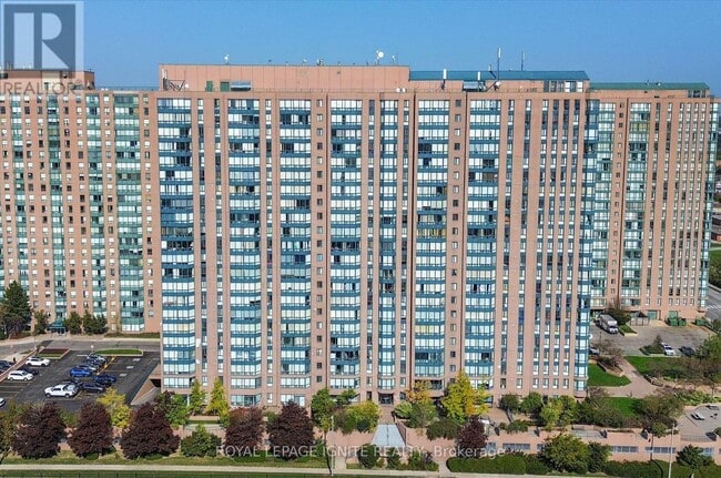 Building Photo - 155 Hillcrest Ave