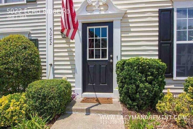 Foto del edificio - 5022 Echo Ridge Rd