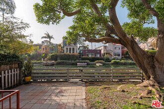 Building Photo - 2300 Grand Canal