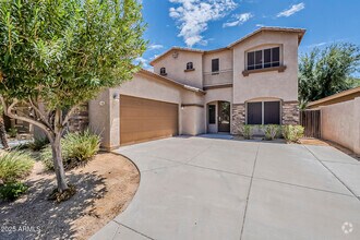 Building Photo - 519 E Rainbow Dr