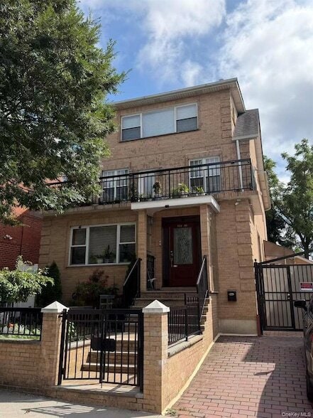 Foto del edificio - 134-40 58th Ave