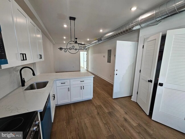 Photo - 2234 Frankford Ave Apartment