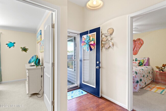 Building Photo - 4409 Dutch Elm Dr SE