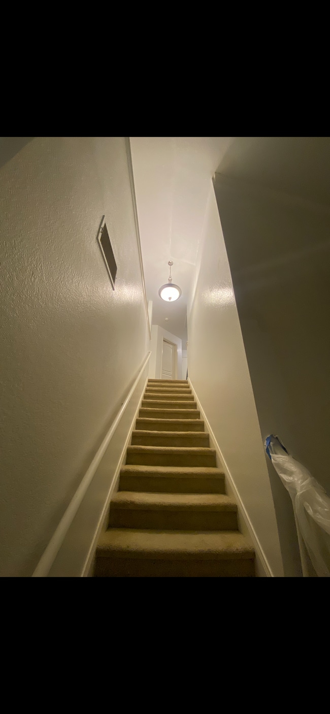 Stairs - 325 Jordan Cove