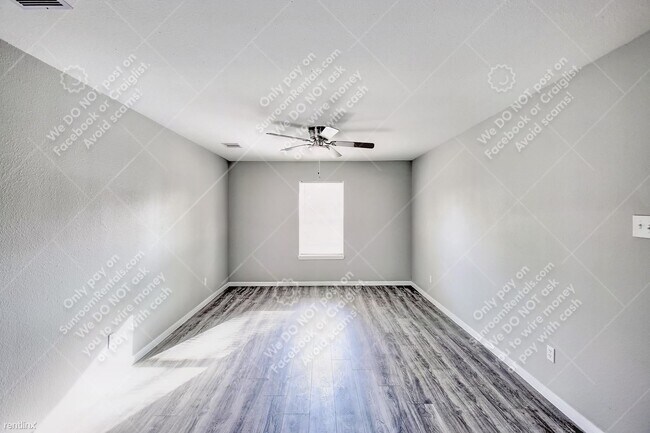 Building Photo - 3 br, 1.5 bath House - 6734 Hendon Ln