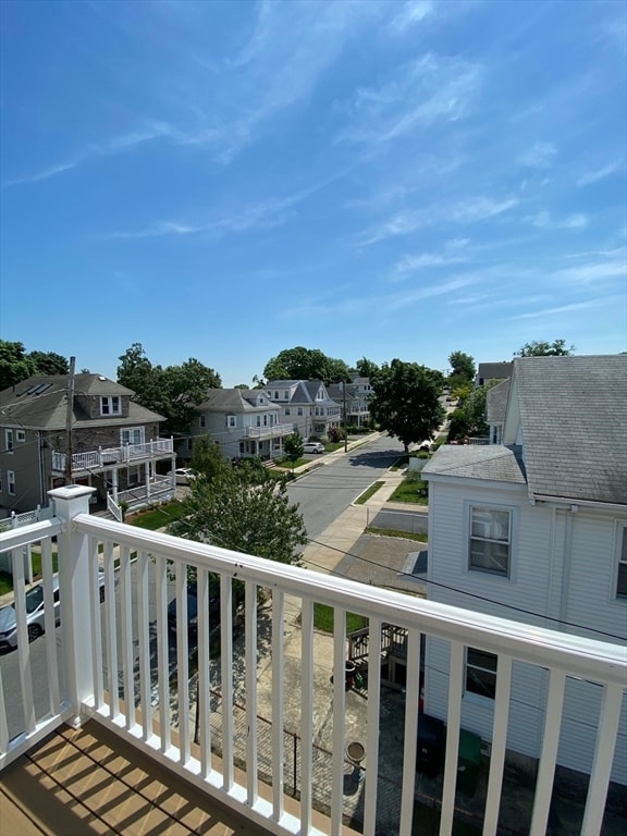 Building Photo - 258 Belmont St