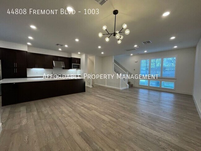 Foto del edificio - 44808 Fremont Blvd