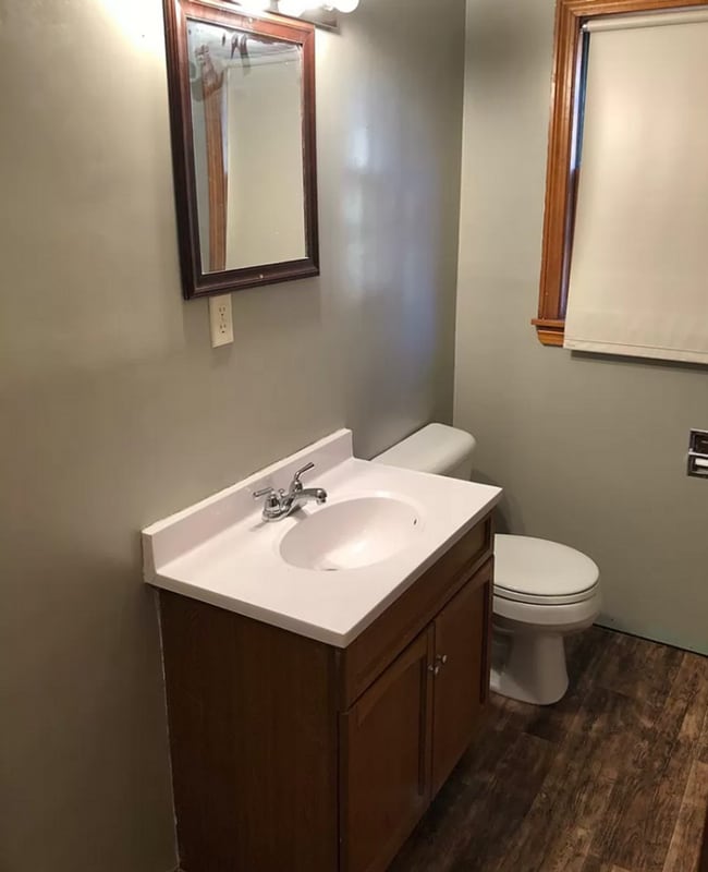 Foto del edificio - Available Now!