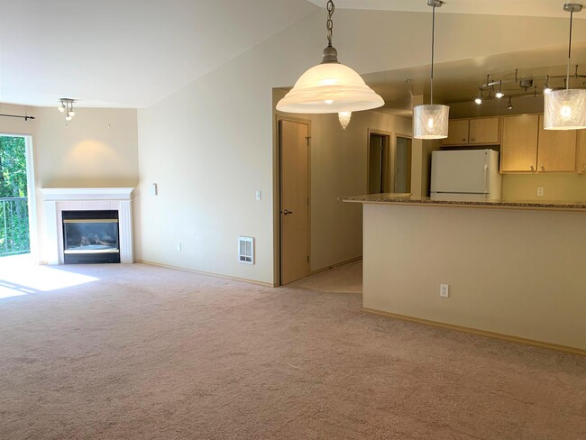 Building Photo - 10733 Valley View Rd