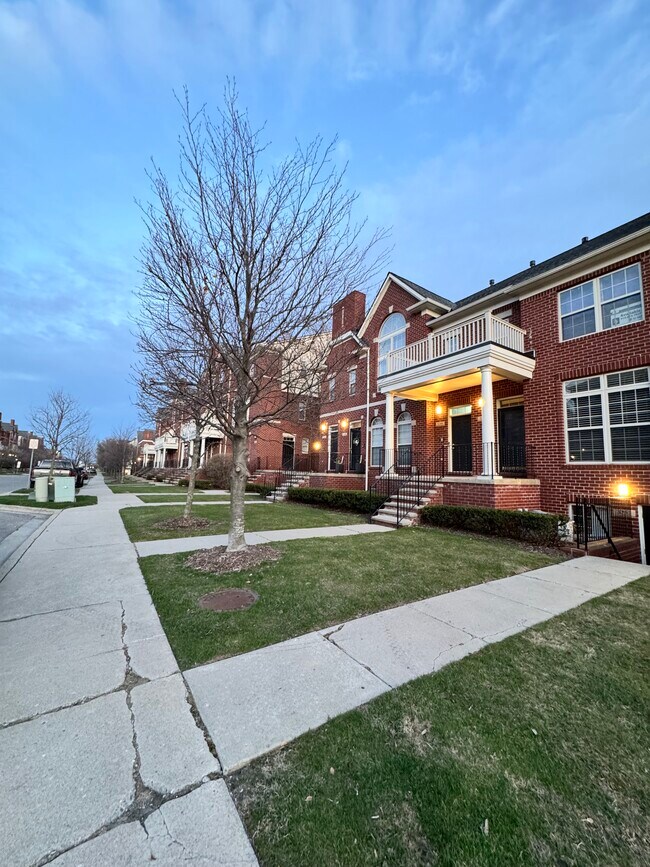Foto del edificio - 3244 Newbury Pl