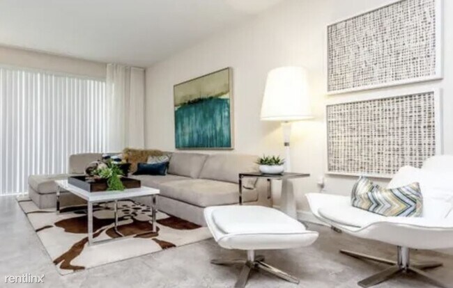 Foto del edificio - 3 br, 2 bath Condo - 8720 NW 33rd St NUEVO...