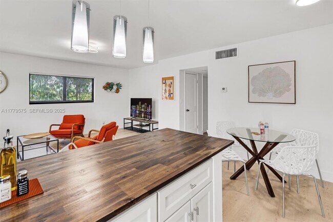 Foto del edificio - 1630 SW 4th Ave