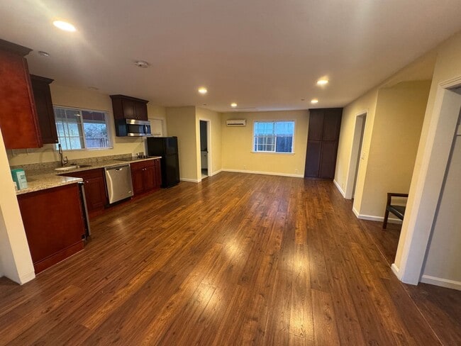 Photo - Charming Studio ADU Rental Property in Fre... House