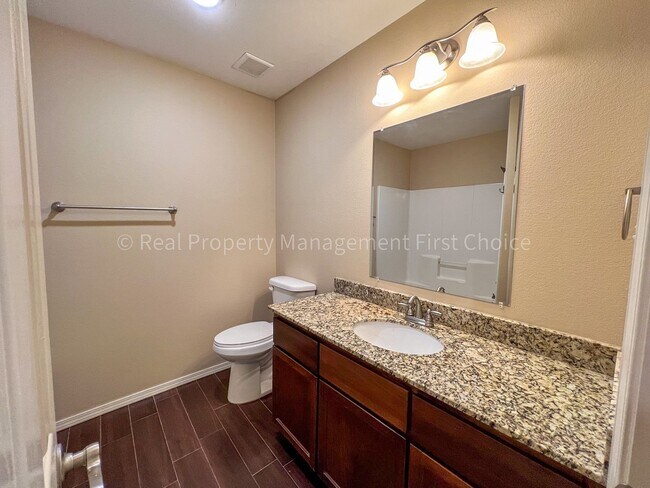 Building Photo - 420 Ridge Point Dr