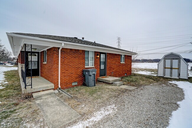 Exterior - 2321 S Hunter Rd