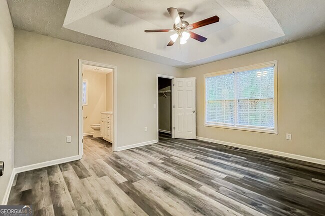Building Photo - 107 Johnny Ln