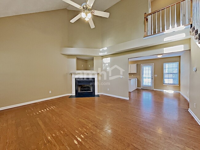 Building Photo - 212 Parrish Pl