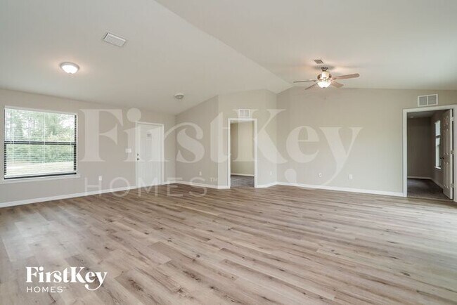 Foto del edificio - 1610 Karen Ave S