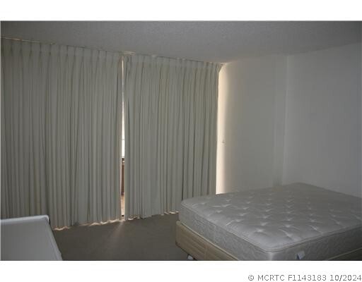 Foto del edificio - 1915 Brickell Ave