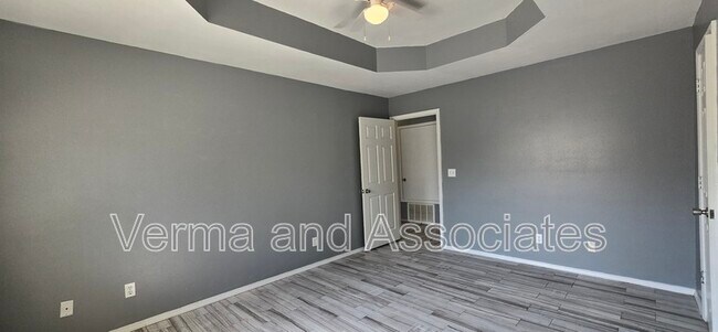 Foto del edificio - 1103 Mallard Pl