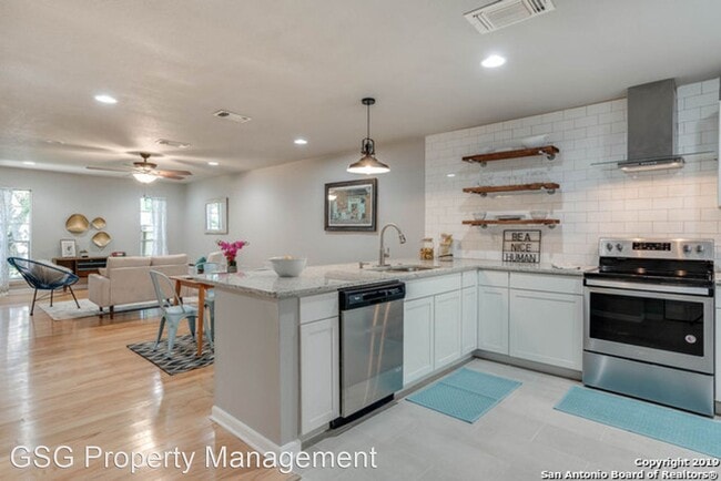 Building Photo - 2 br, 2 bath House - 11127 Whisper Valley St