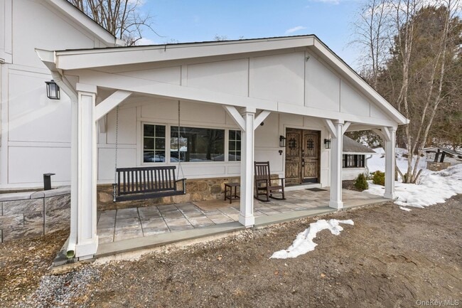 Building Photo - 1156 NY-35