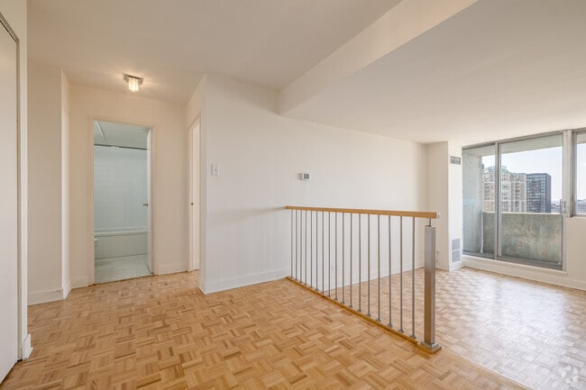Interior Photo - 2021 Av Atwater