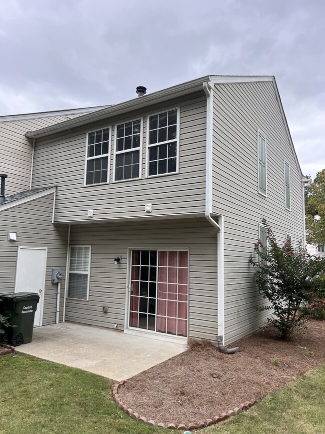 Building Photo - 4645 Valais Ct