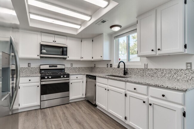 Building Photo - Incredible Single Family Home for Rent in ...