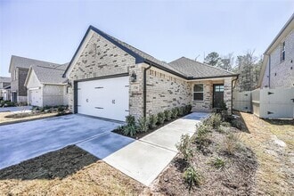 Building Photo - 17586 Rosette Grass Dr