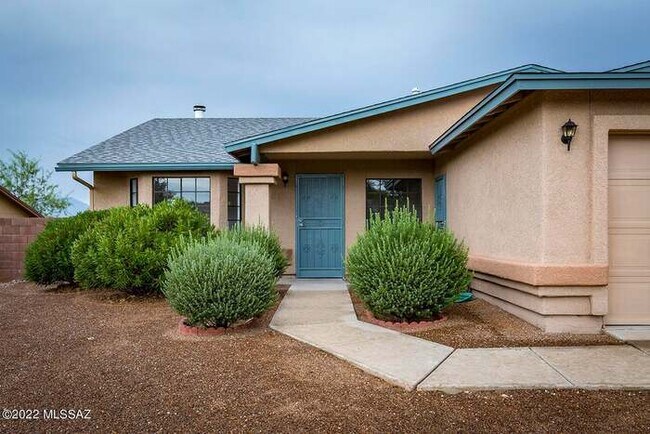 Building Photo - 9981 E Falcon Point Dr