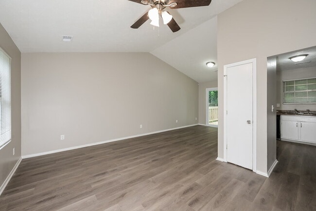 Building Photo - 1338 Mill Lake Cir