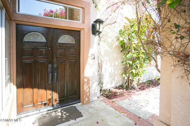 Foto del edificio - 1811 Fox Springs Cir