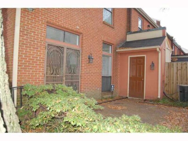 Building Photo - 1691 Belvedere Ct