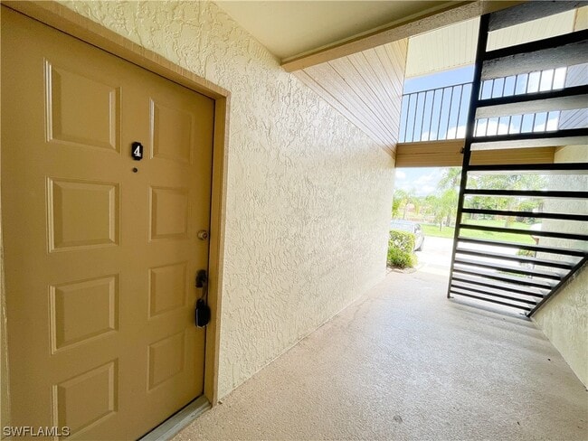 Building Photo - 5712 Foxlake Dr
