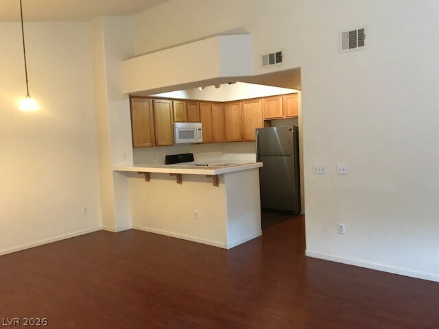 Foto del edificio - 9901 Trailwood Dr