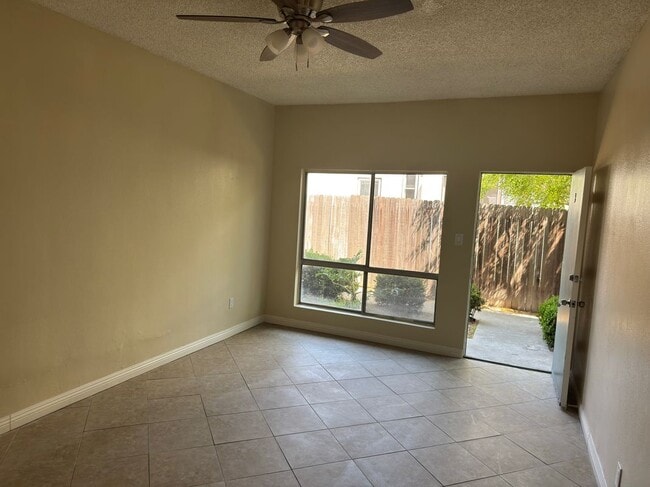 Building Photo - 1915 Cedar Ave Building Photo - 1915 Cedar Ave