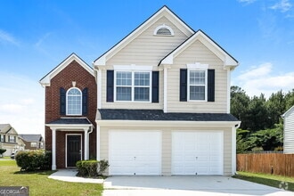 Building Photo - 7565 Woodbine Pl