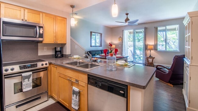 Building Photo - Hillside Villas 1538-2: 3BR Luxury Near Pool