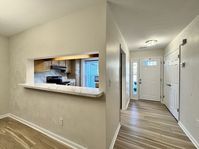 Building Photo - Like New & Ready NOW! 2 Primary Suites w/Private Baths! Reserved Parking, Community Pool & MUCH M...