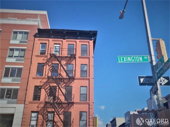 Building Photo - 153 East 105th Street