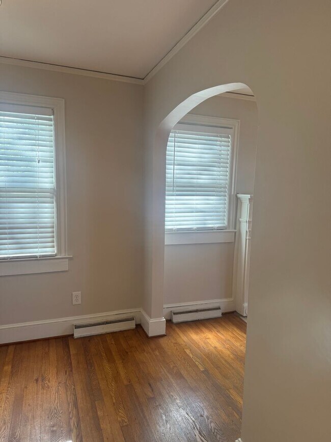 Foto del edificio - Fantastic Location & Price......More pictu...