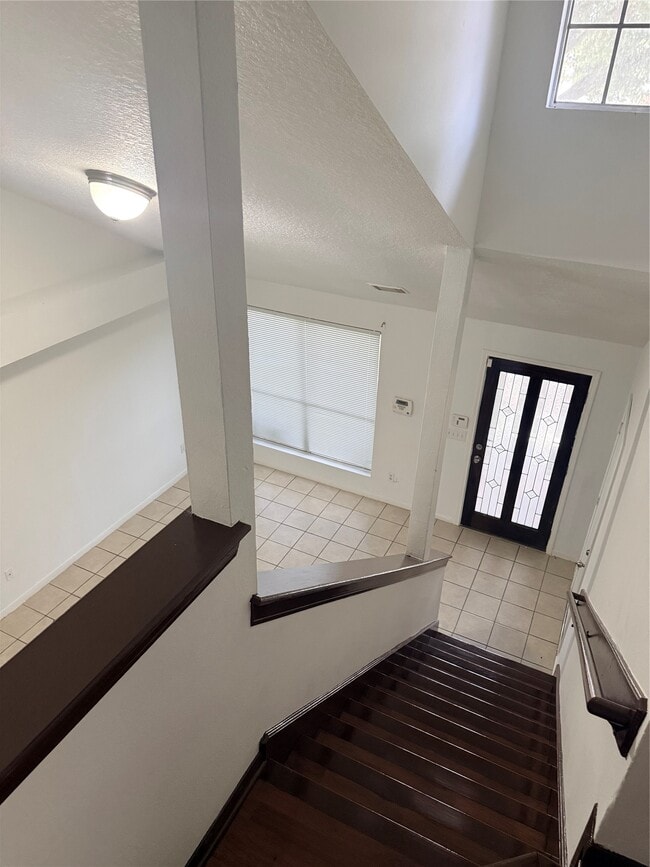 Building Photo - 2126 Hadden Hollow Dr