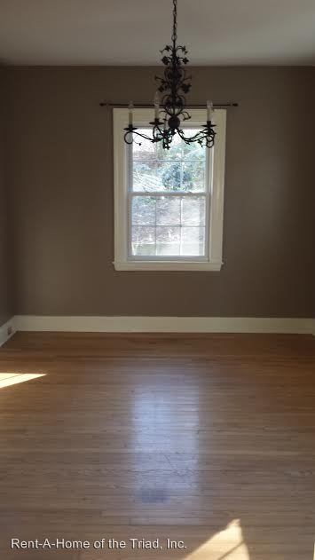 Building Photo - 2 br, 1 bath House - 2029 Walker Avenue