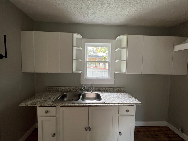 Foto del edificio - 335 Henry St