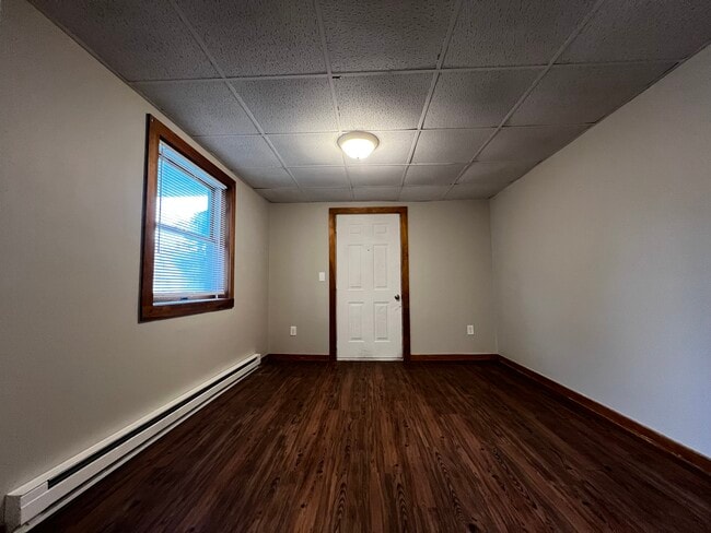 Living room - 118 North St