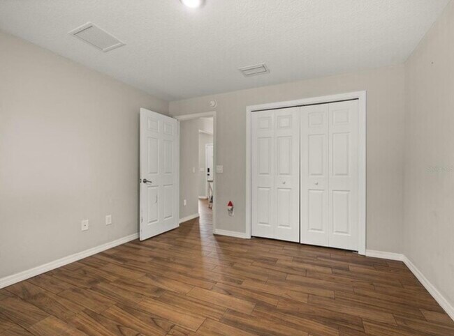 Building Photo - 1090 Barwick St