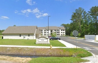 Building Photo - 800 Winding Rd