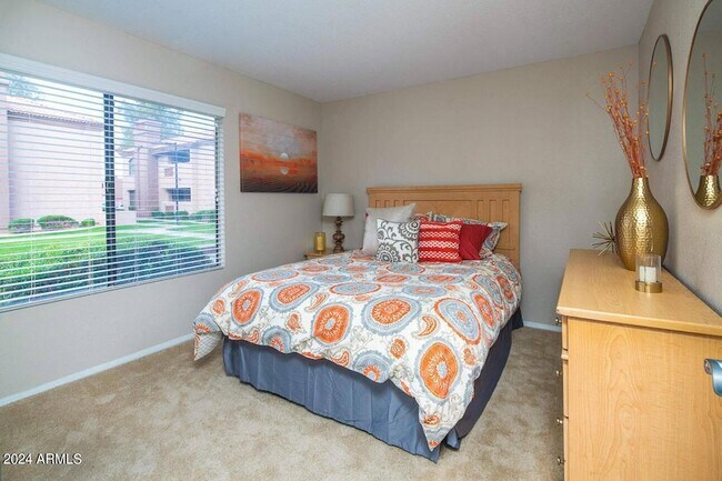 Photo - 242 S Beck Ave Apartment