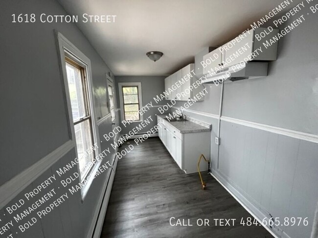 Building Photo - 1618 Cotton St
